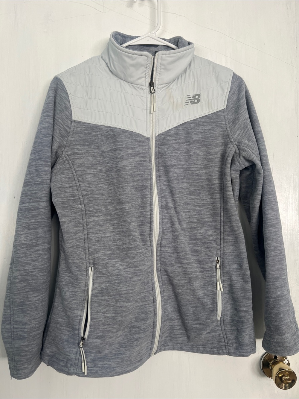 New Balance Women’s Light Gray Full-Zip Utility Jacket